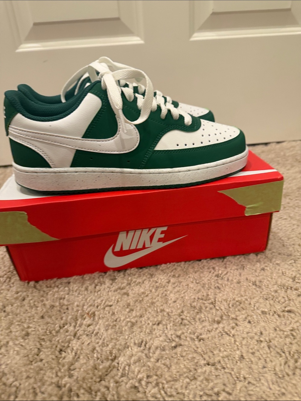 Nike Woman’s Court Vision Low-Top Sneakers - Green / White
